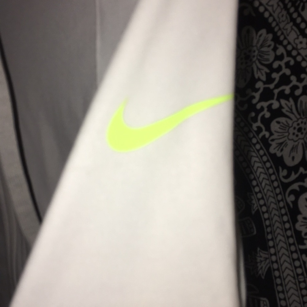 Nike Pro Dri-FIT Half Zip - Picture 3 of 7